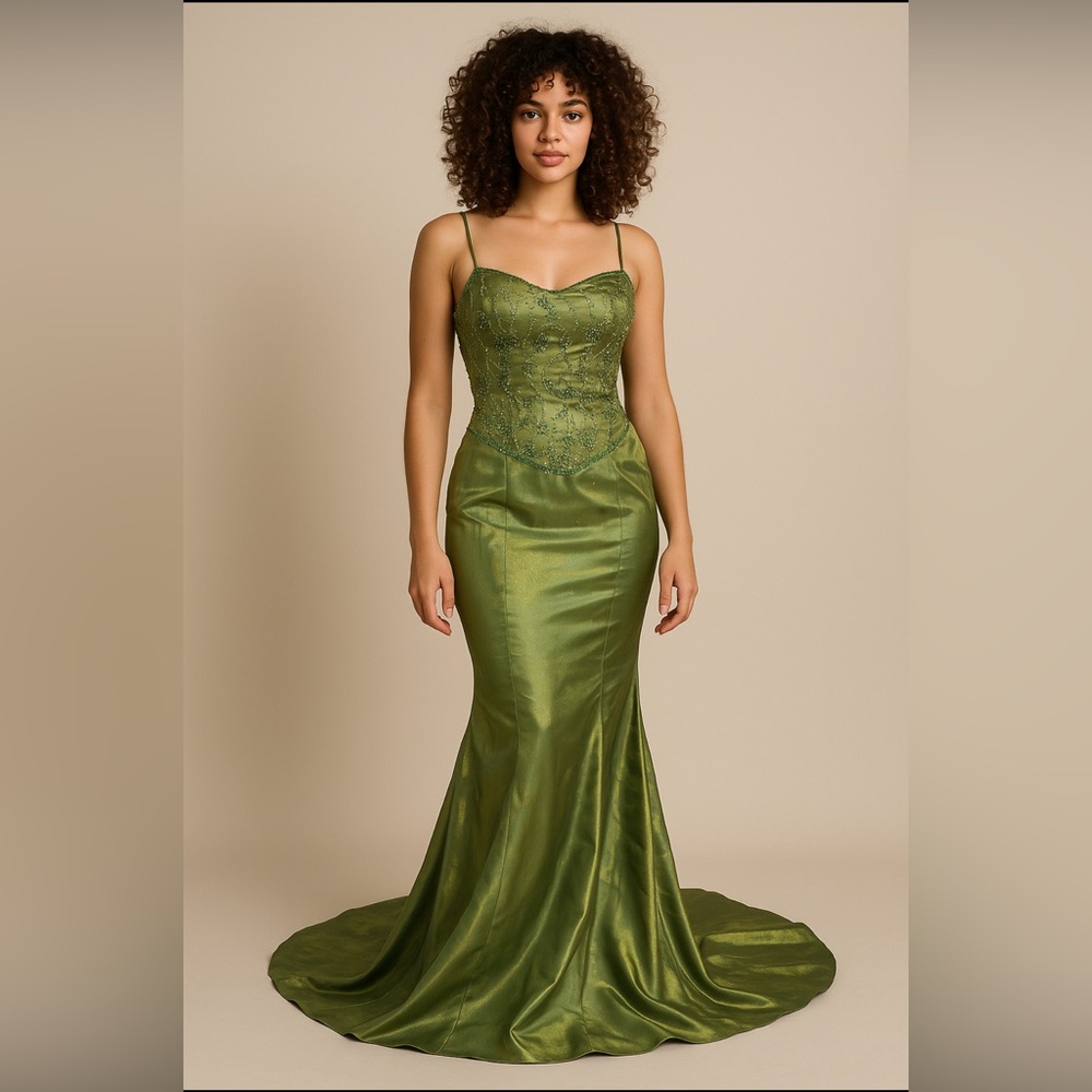 NWT Riva Designs Green Color Shifting Y2K Beaded Corset Prom Formal Dress Gown 6
